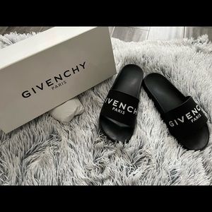 Givenchy Logo pool slides